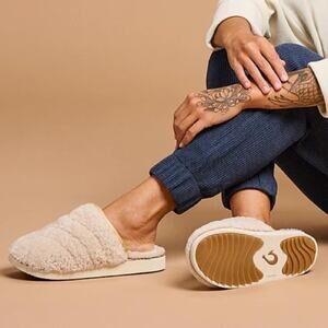 Olukai Pūpū Mua Soft Mule Sheepskin Slipper In Tapa Cream/Tan Size 11